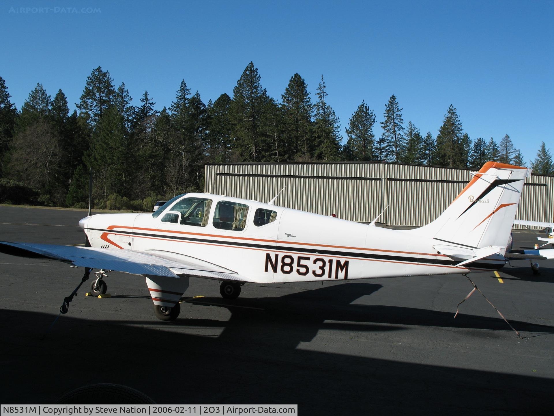 N8531M, 1963 Beech 35-B33 Debonair C/N CD-633, Reed Brothers 1963 Beech 35-B33 Debonaire at Parrett Field (Angwin), CA