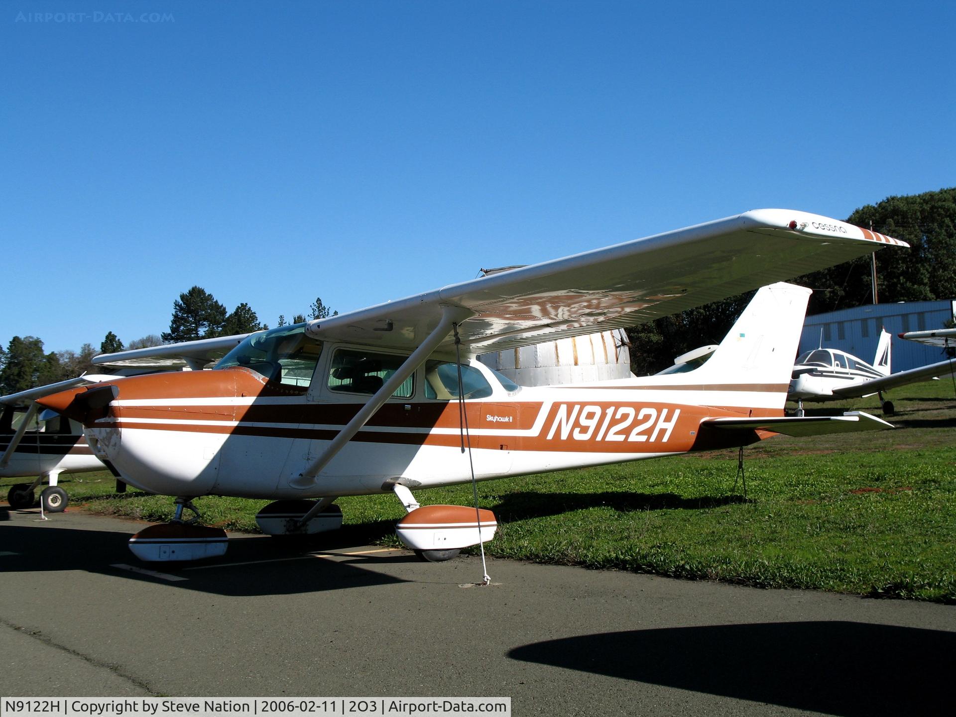 N9122H, 1975 Cessna 172M C/N 17265956, 1975 Cessna 172M at Parrett Field (Angwin), CA