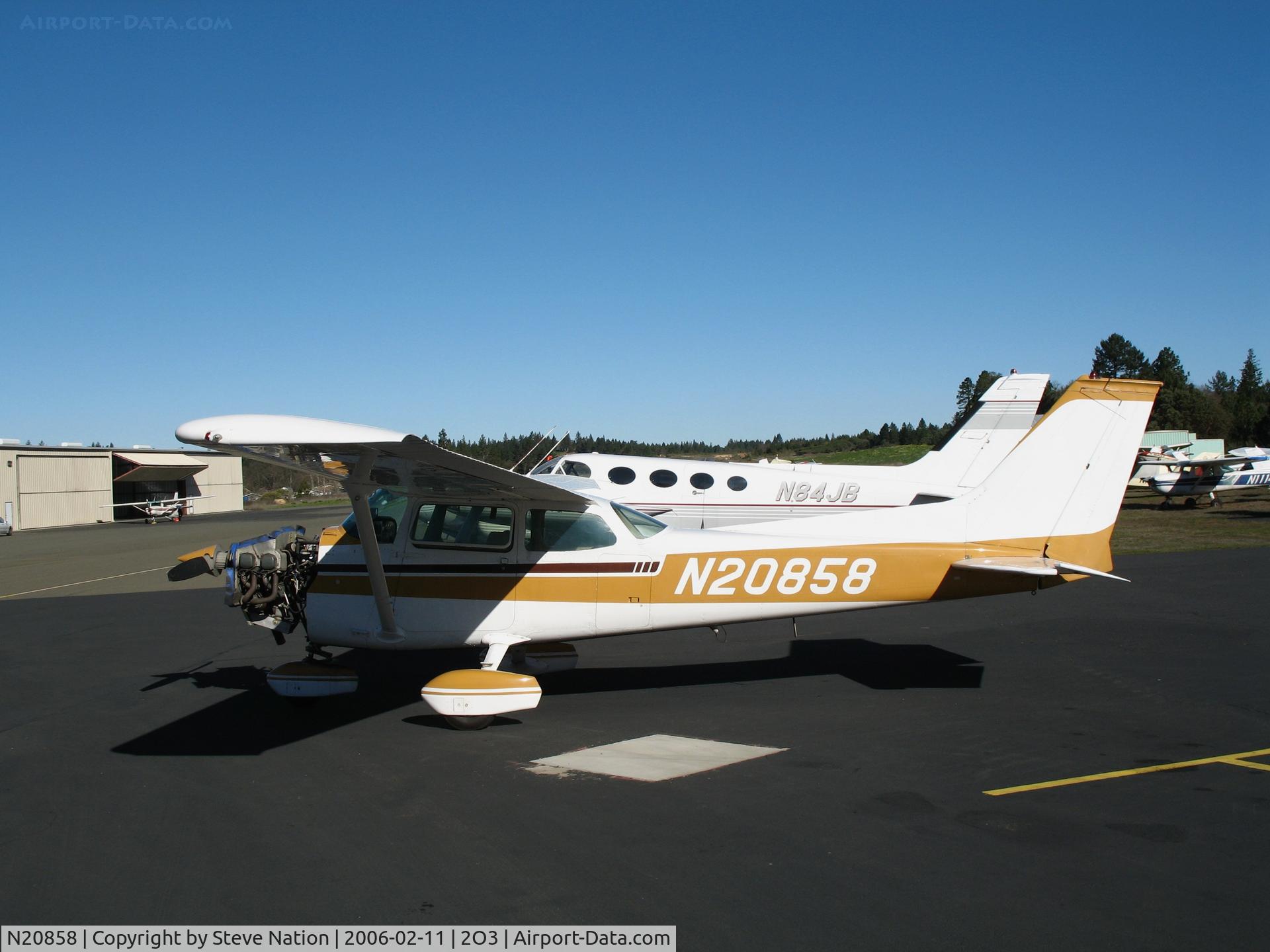 N20858, 1974 Cessna 172M C/N 17263857, Silverado Hawks Inc. 1974 Cessna 172M at Parrett Field (Angwin), CA