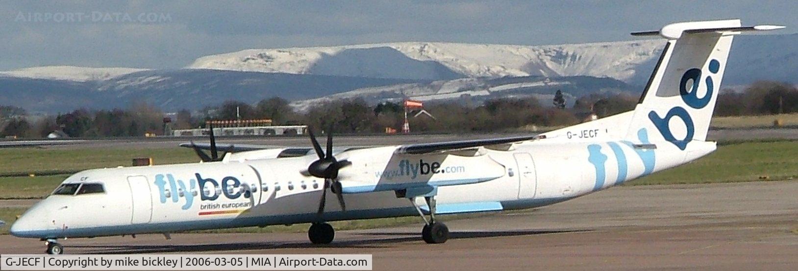 G-JECF, 2004 De Havilland Canada DHC-8-402Q Dash 8 C/N 4095, taxi to gate