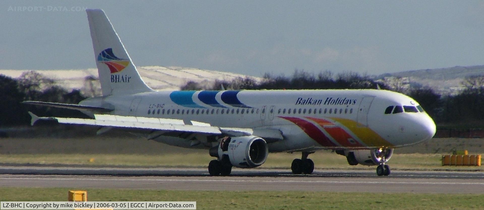 LZ-BHC, 1992 Airbus A320-212 C/N 349, arrival