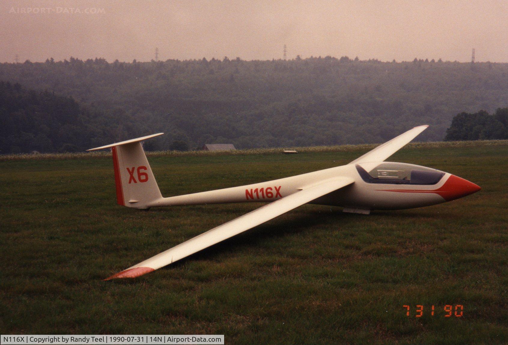 N116X, 1977 Schleicher ASW-19 C/N 19122, This picture was taken at the Beltzville Airport. What a great area for Ridge Soaring!