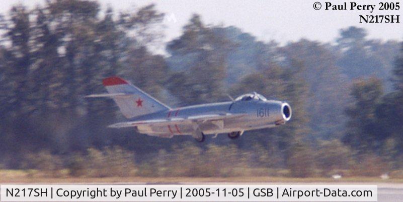 N217SH, 1959 PZL-Mielec Lim-5 (MiG-17F) C/N 1C1611, The VK-1 pushes her airborne once again.  Don't see many centrifugal turbojets anymore