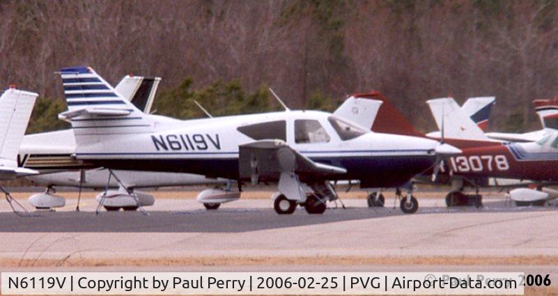 N6119V, 1995 Rockwell Commander 114-B C/N 14629, Sleek looking, by comparison or by herself