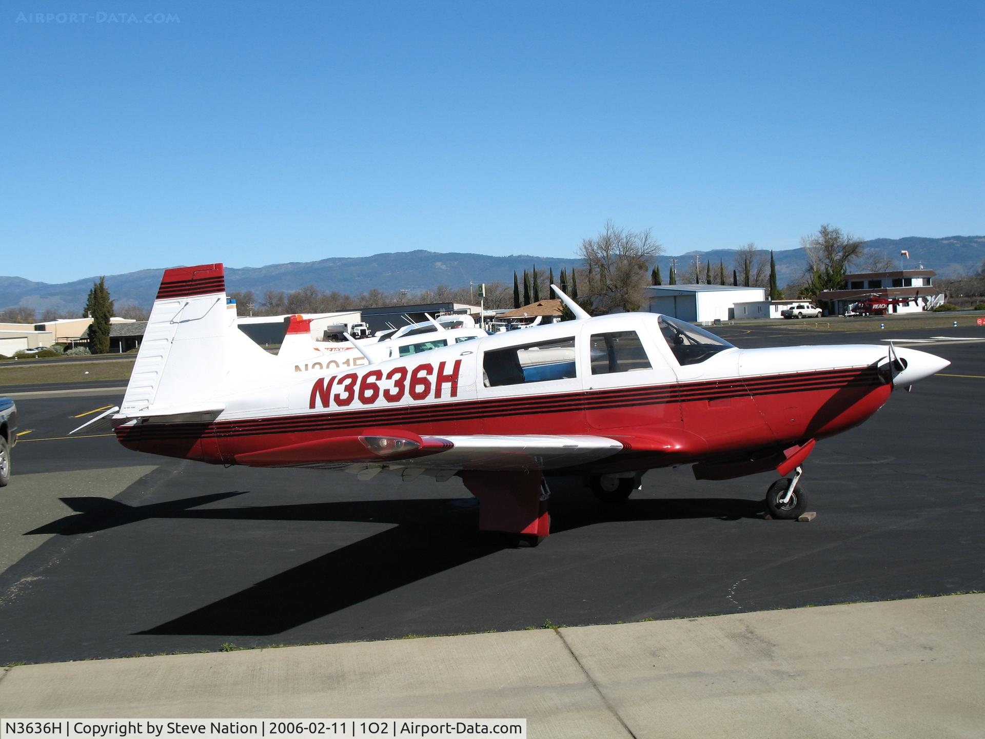 N3636H, 1980 Mooney M20K C/N 25-0433, 1980 Mooney M20K at Lampson Field (Lakeport), CA