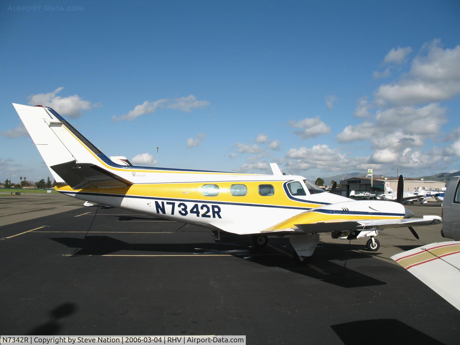 N7342R, 1974 Beech B-60 Duke C/N P-290, 1974 Beech 60 at Reid-Hillview Airport (San Jose), CA
