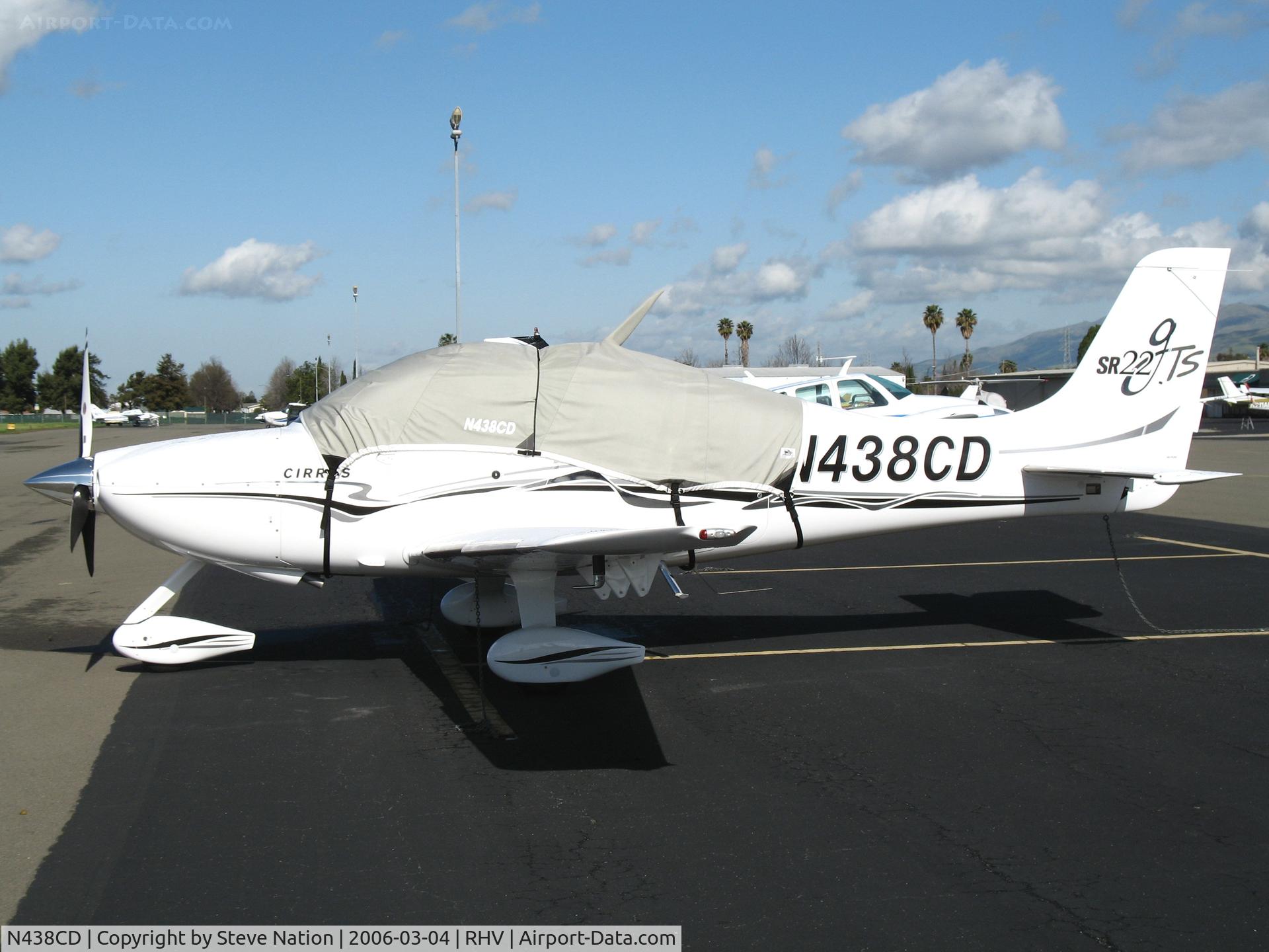 N438CD, 2005 Cirrus SR22 C/N 1404, B & L Aircraft Holdings Inc. 2005 Cirrus SR22 at Reid-Hillview Airport (San Jose), CA