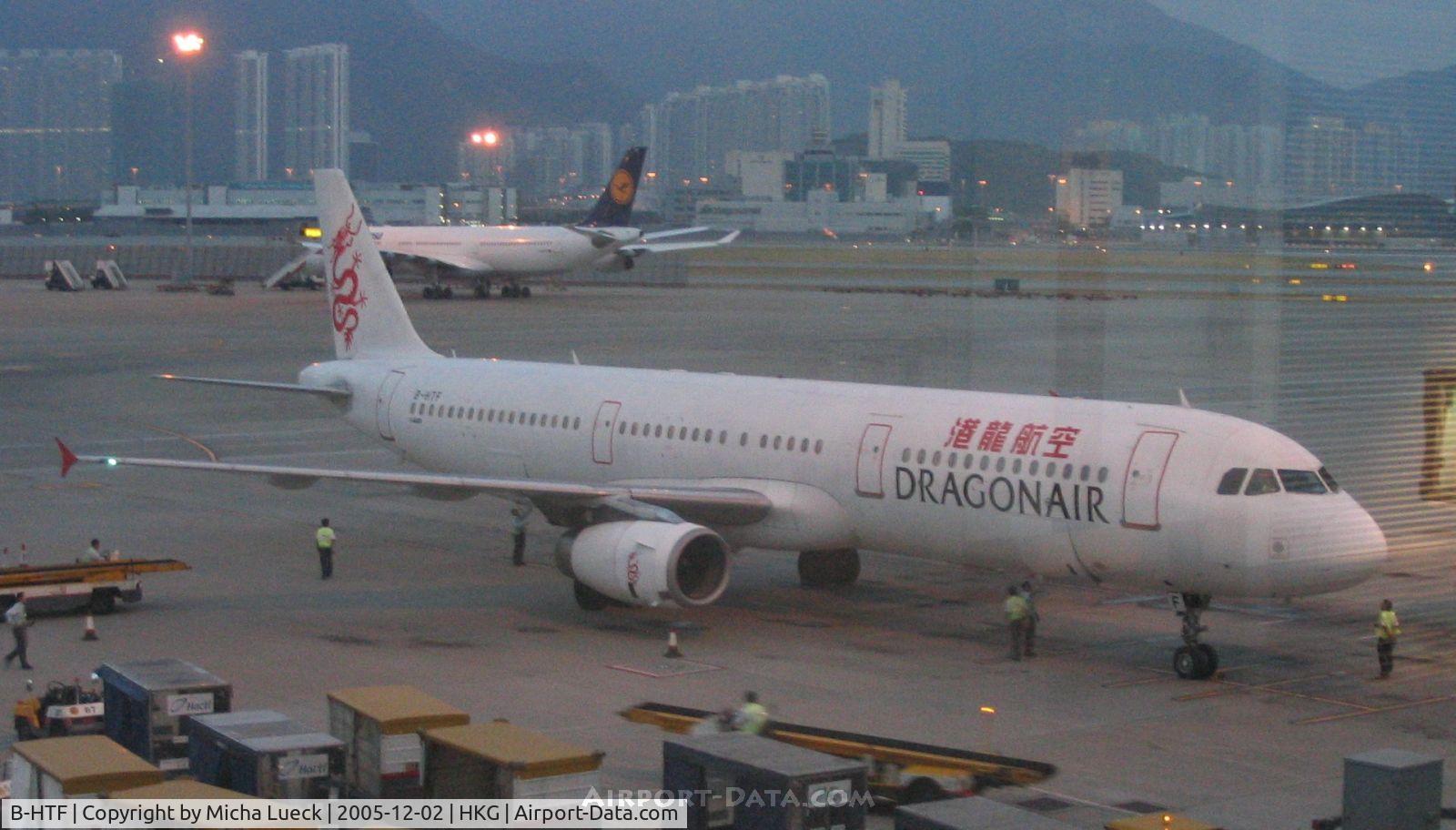 B-HTF, 1997 Airbus A321-231 C/N 633, Waiting for a late departure