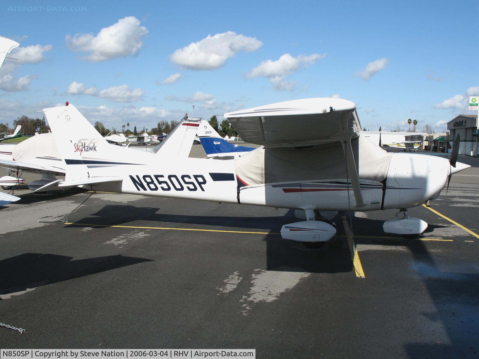 N850SP, 2001 Cessna 172S C/N 172S8758, JWA Enterprises 2001 Cessna 172S at Reid-Hillview Airport (San Jose), CA