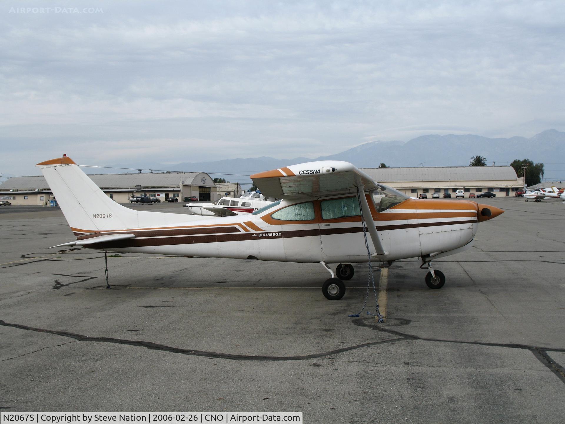 N2067S, 1979 Cessna TR182 Turbo Skylane RG C/N R18201294, 1979 Cessna TR182 at Chino, CA