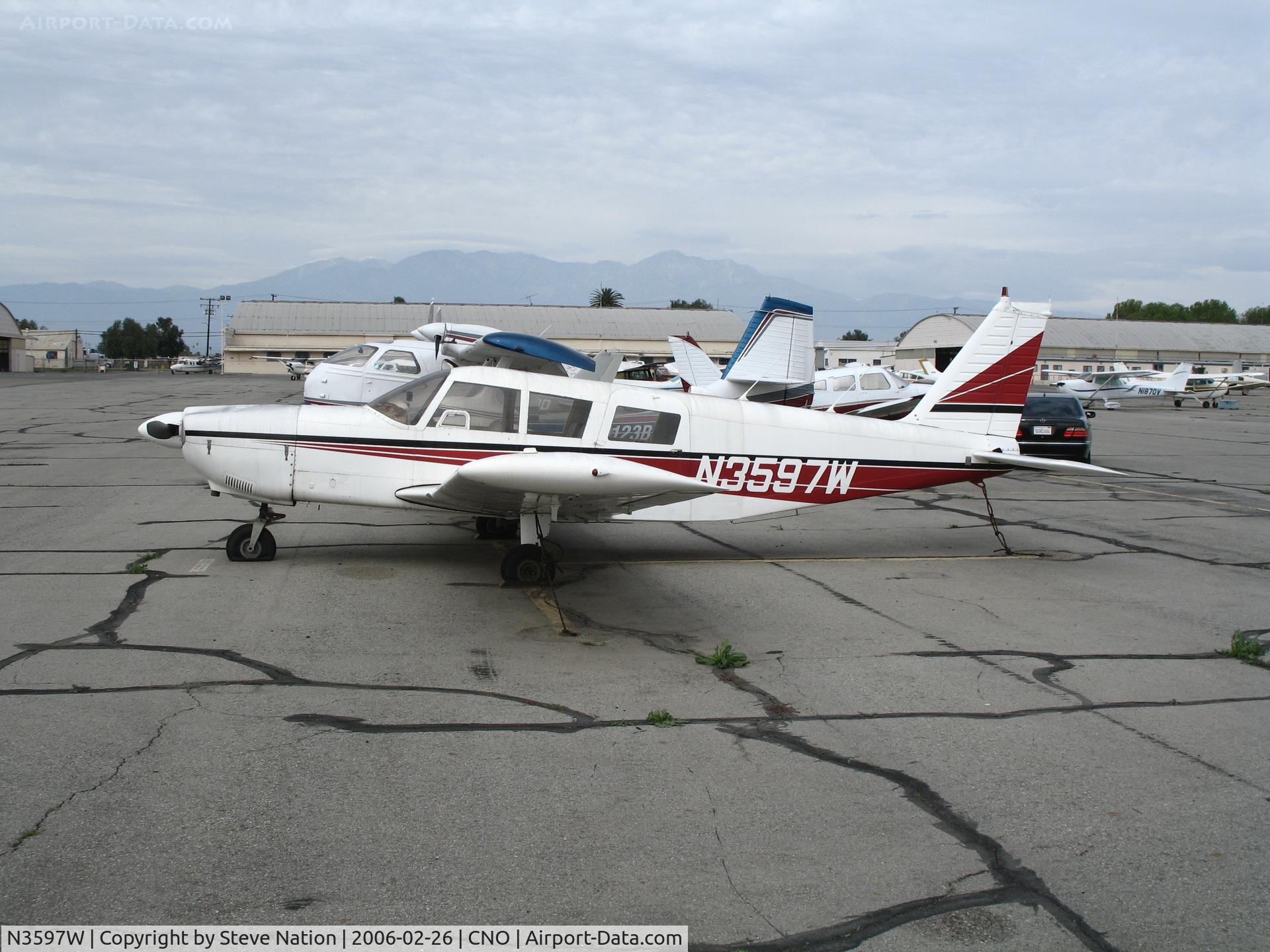 N3597W, 1966 Piper PA-32-260 Cherokee Six Cherokee Six C/N 32-494, 1966 Piper PA-32-260 at Chino, CA