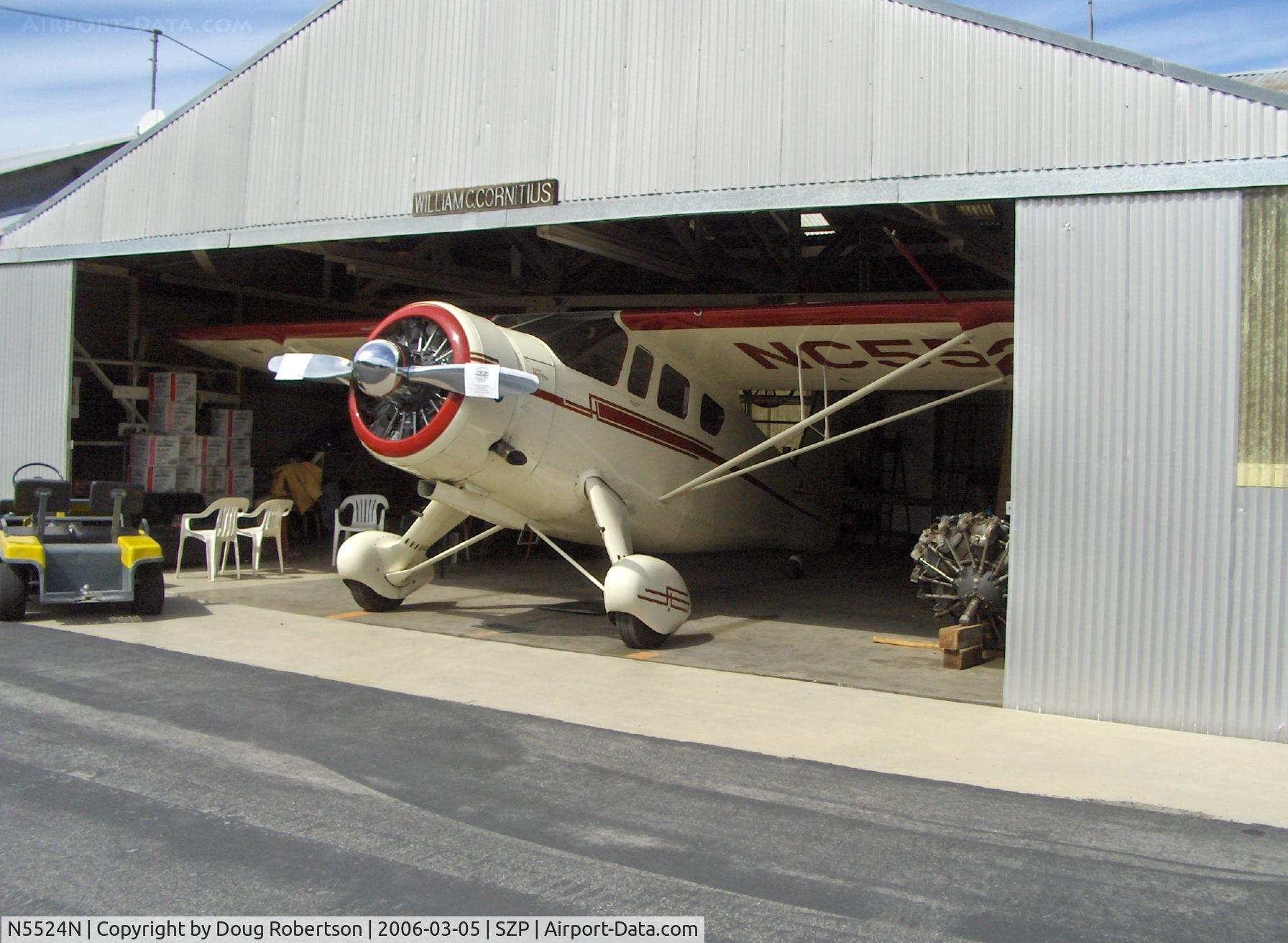 N5524N, 1943 Howard Aircraft DGA-15P C/N 890, 1943 Howard DGA-15P, P&W R-985 450 Hp, 'Mr. Hooligan' in Home hanger