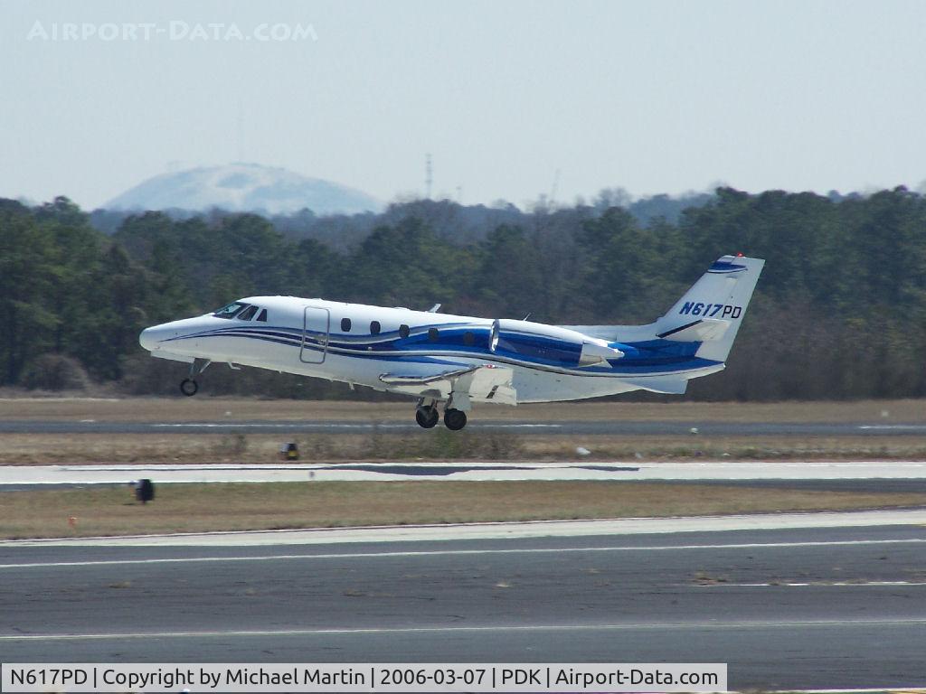N617PD, 2002 Cessna 560XL C/N 560-5273, Departing PDK on 2R