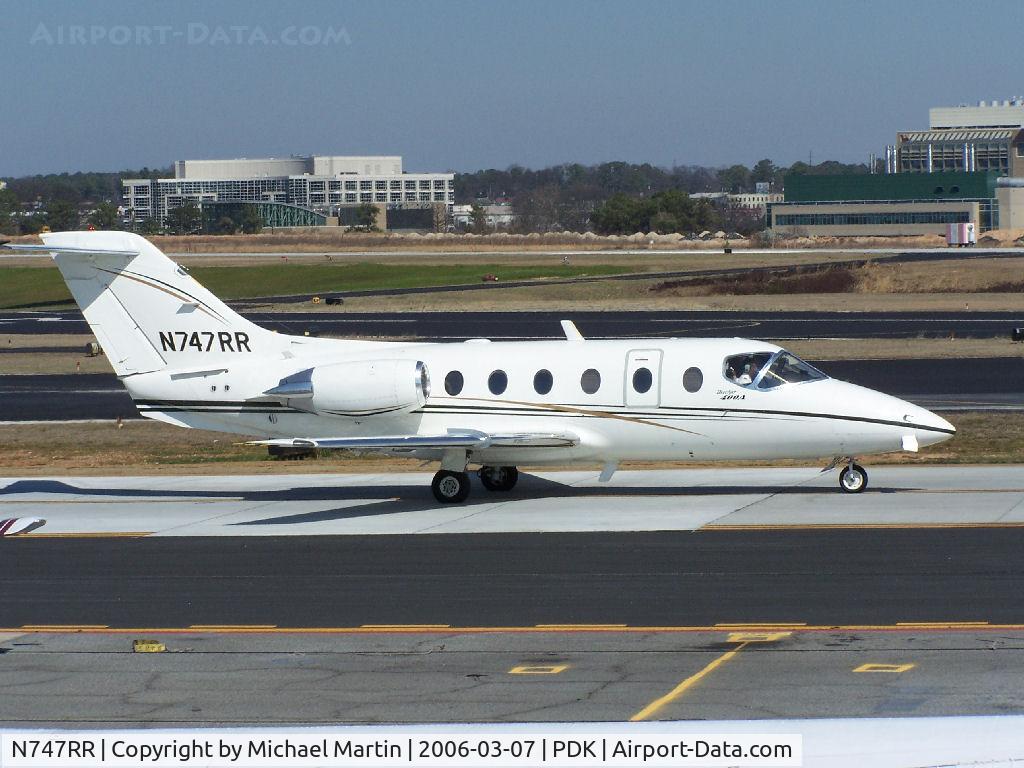 N747RR, 1994 Beech 400A Beechjet C/N RK-95, Taxing to Runway 2R