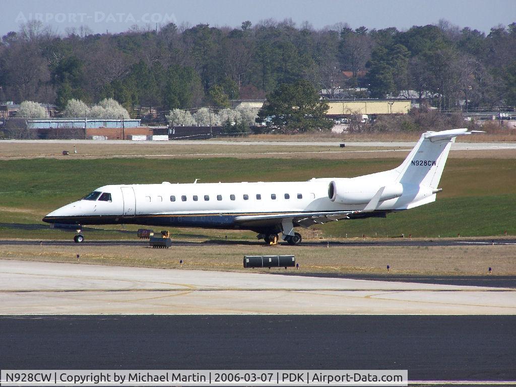 N928CW, Embraer VC-99B (EMB-135BJ) C/N E145528, Landing PDK headed to Mercury Air Center