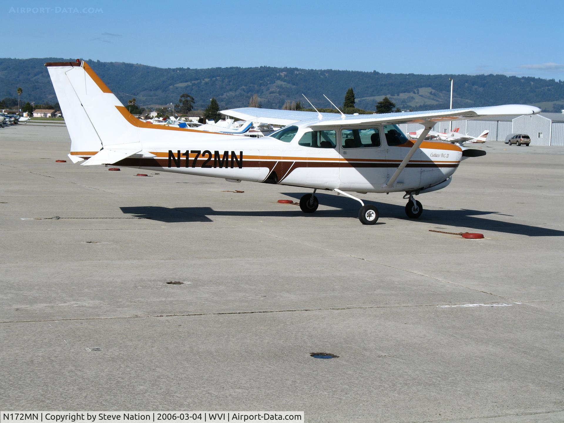 N172MN, 1980 Cessna 172RG Cutlass RG C/N 172RG0268, 1980 Cessna 172RG down from Reid-Hillview Airport at Watsonville, CA