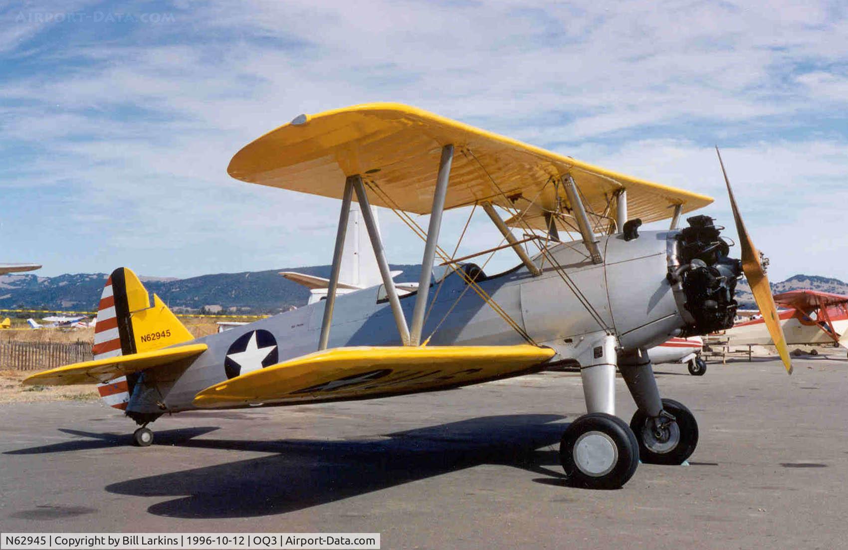 N62945, 1942 Boeing A75L3 C/N 75-3095, Painted in 1942 Air Corps colors