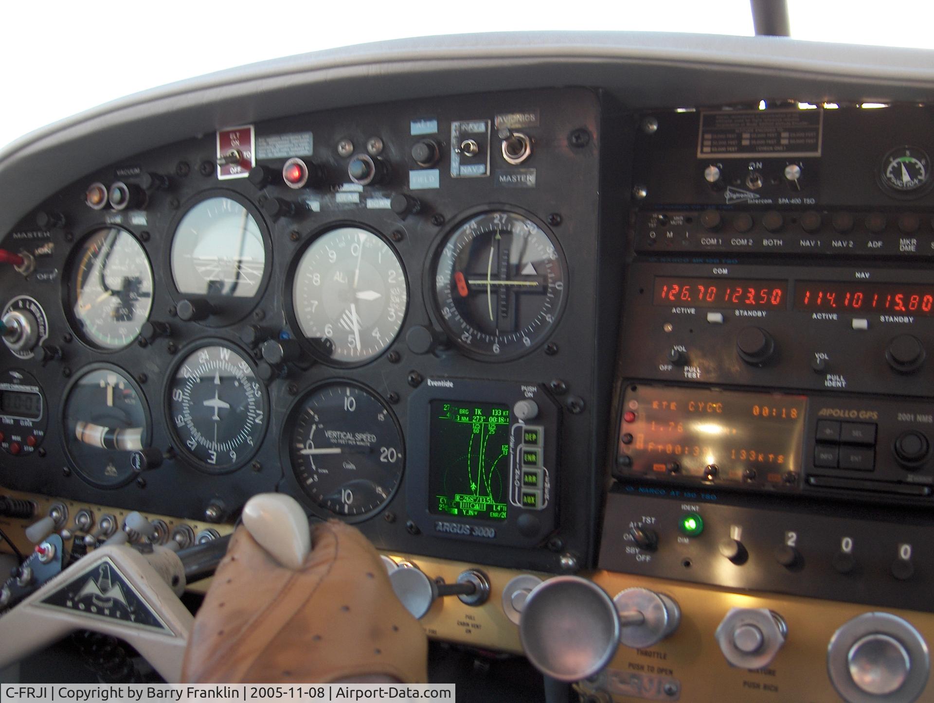 C-FRJI, 1964 Mooney M20C Ranger C/N 2777, Instrument panel in flight