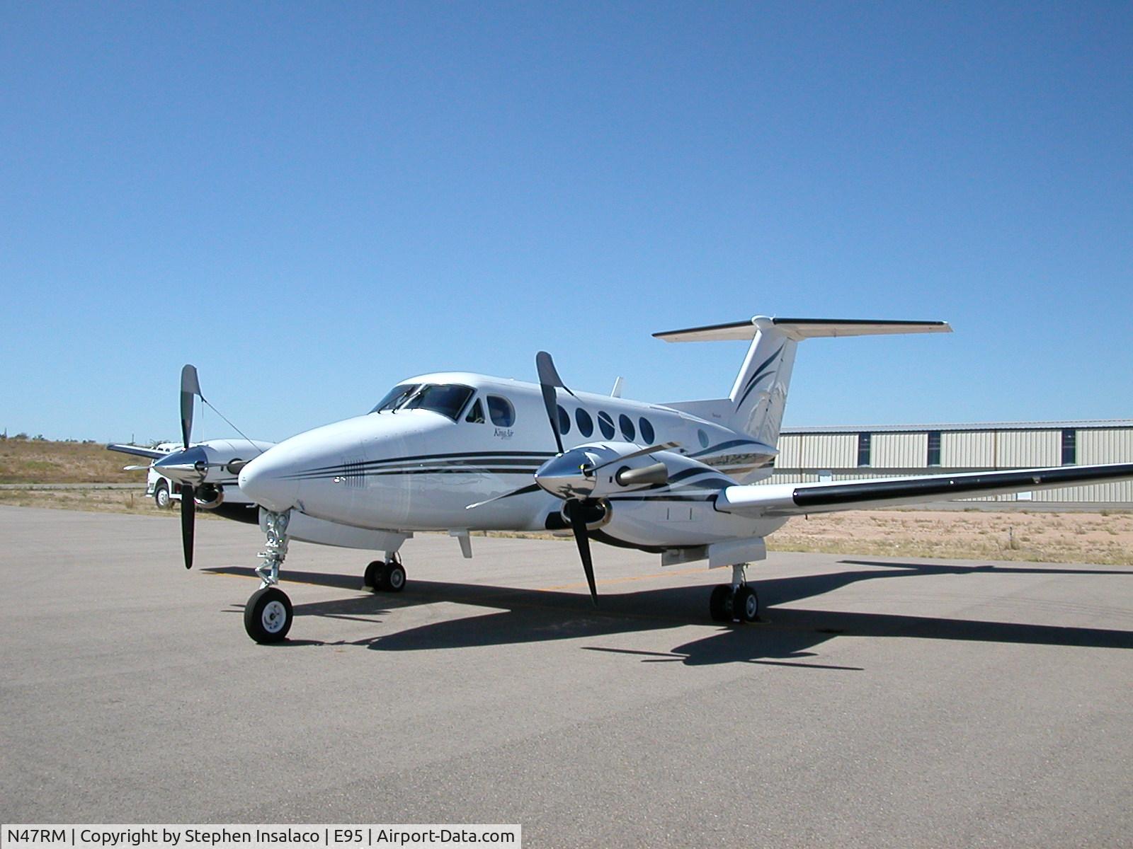 N47RM, 2003 Raytheon B200 King Air C/N BB-1820, 2003 Raytheon Beechcraft B200 serno BB-1820
