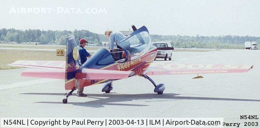 N54NL, 2000 Extra EA-300/L C/N 111, Mancuso's Klein Tools display bird.  He puts on a good show