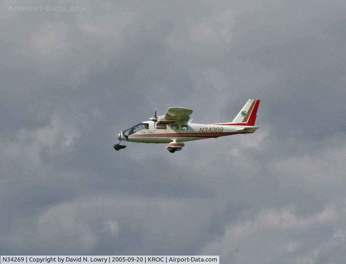 N34269, 1981 Partenavia P-68 Observer C/N 241, N34269 short final RWY25 KROC.