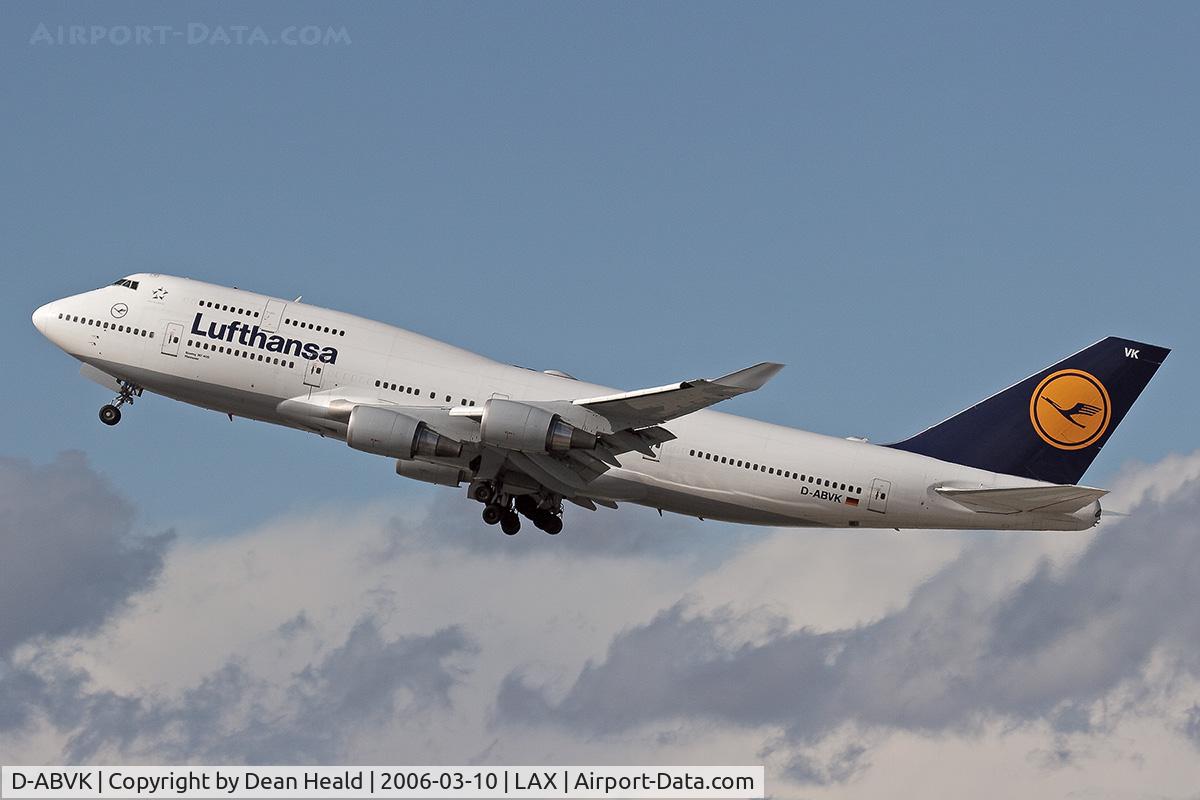 D-ABVK, 1991 Boeing 747-430 C/N 25046, Lufthansa D-ABVK (Boeing 747-430) - FLT DLH475 climbing out from LAX RWY 25R enroute to Frankfurt Main (EDDF), Germany.