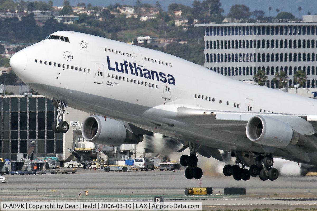 D-ABVK, 1991 Boeing 747-430 C/N 25046, Close-up shot of Lufthansa D-ABVK (Boeing 747-430) - FLT DLH457 as she lifts off from LAX RWY 25R enroute to Frankfurt Main (EDDF), Germany.