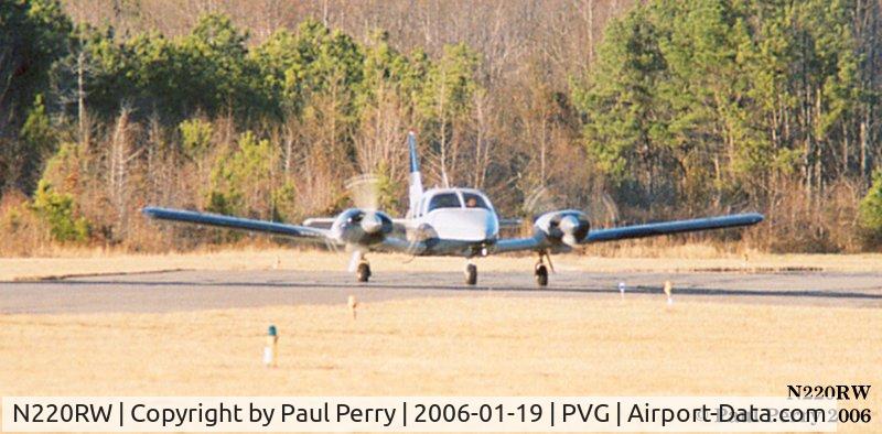 N220RW, 1976 Piper PA-34-200T C/N 34-7770002, Taxiing around for another series of TOs and LDGs