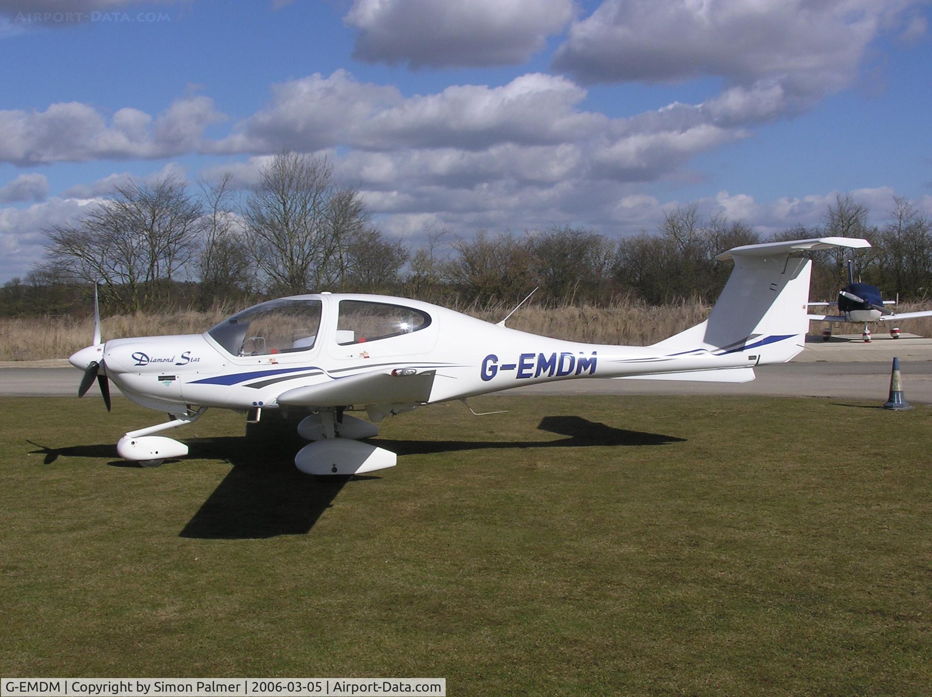 G-EMDM, 2000 Diamond DA-40 Diamond Star C/N 40.009, Diamond DA40 at Enstone