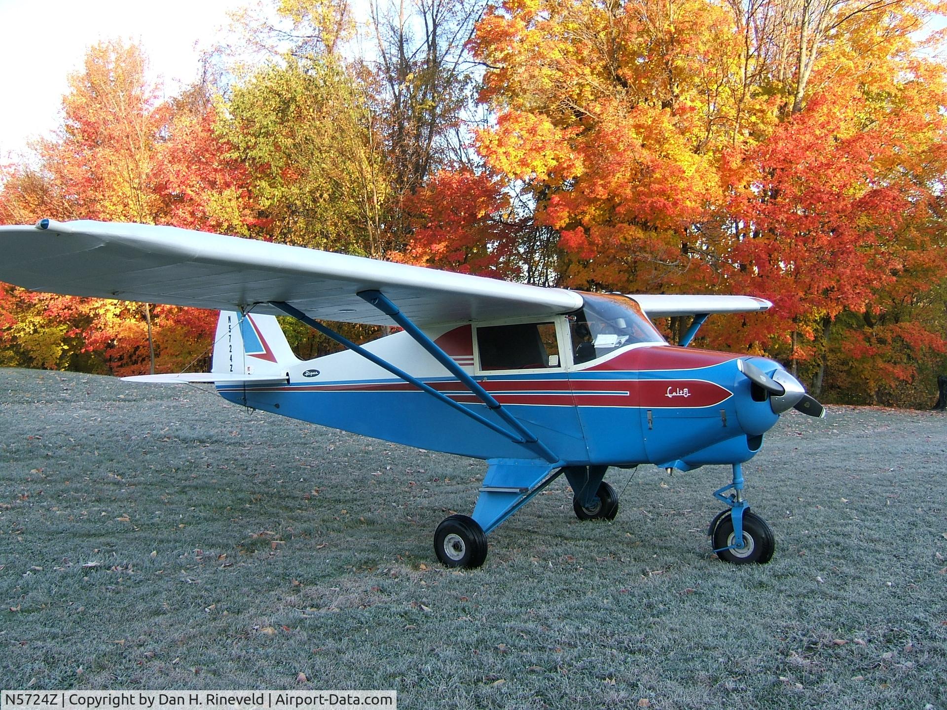 N5724Z, 1963 Piper PA-22-108 Colt C/N 22-9563, Early morning flight to breakfast