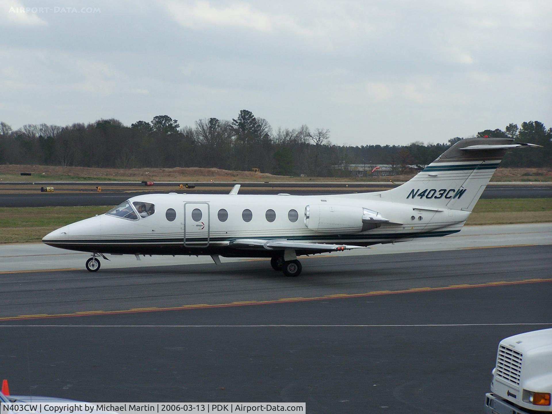 N403CW, 1995 Beechcraft 400A Beechjet C/N RK-103, Taxing from Mercury Air Service