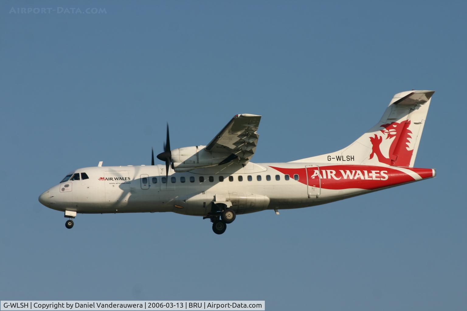 G-WLSH, 1992 ATR 42-300 C/N 329, arrival on rnw 25L