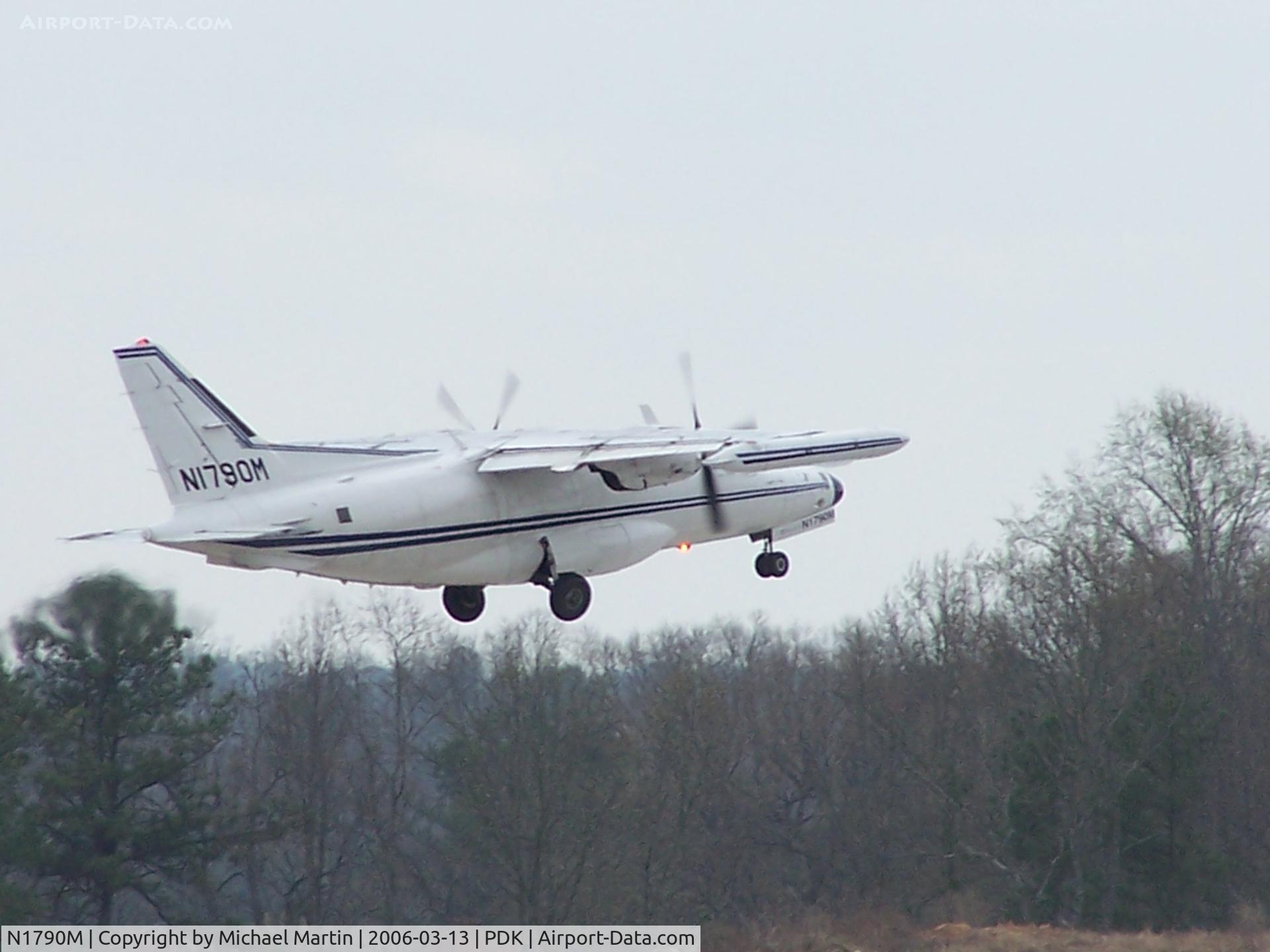 N1790M, 1979 Mitsubishi MU-2B-60 Marquise C/N 756 S.A., Departing PDK - Starting to rotate gear.