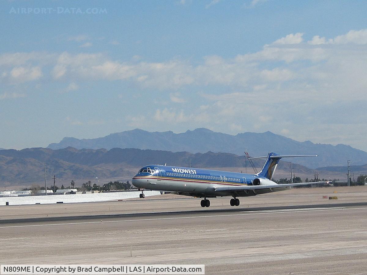 N809ME, 1981 McDonnell Douglas MD-82 (DC-9-82) C/N 48071, Midwest Airlines MD-82