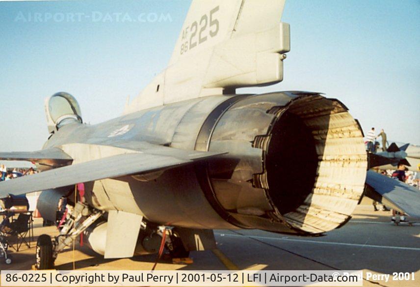 86-0225, 1986 General Dynamics F-16C Fighting Falcon C/N 5C-331, The little Viper looks big from this angle