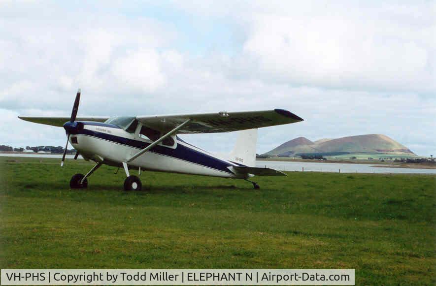 VH-PHS, 1961 Cessna 180D C/N 18050941, VH-PHS with Mount Elephant in background