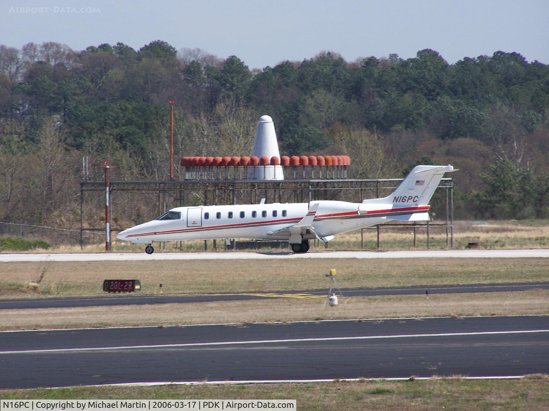 N16PC, 2006 Learjet 45 C/N 319, Landing PDK on 20L
