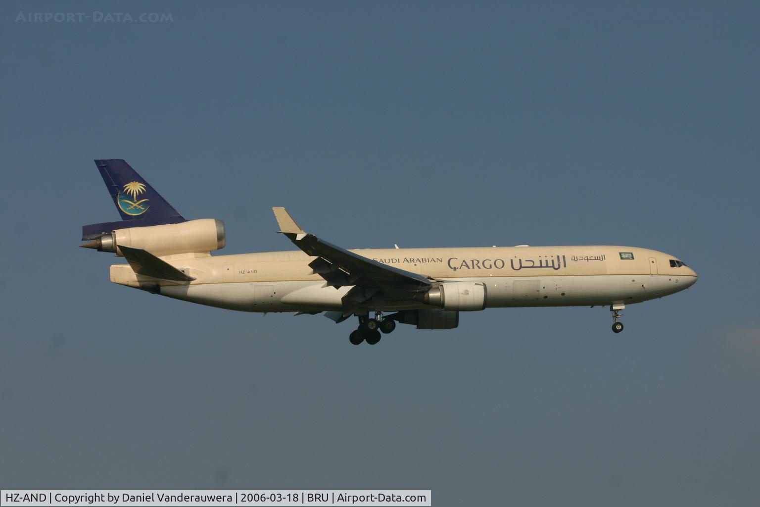 HZ-AND, 1997 McDonnell Douglas MD-11F C/N 48777, short to rnw 02