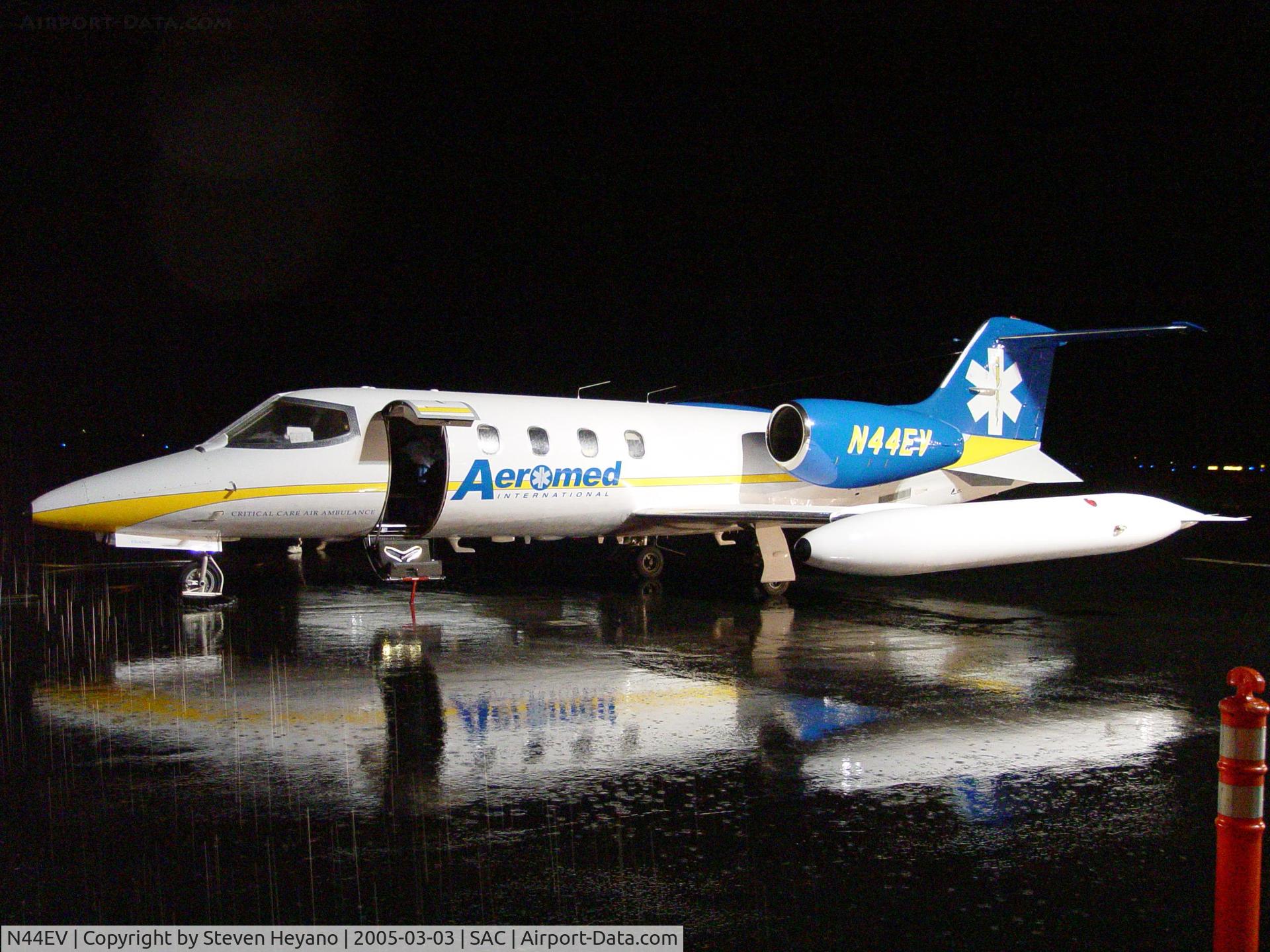 N44EV, 1976 Gates Learjet 36A C/N 022, Refuel stop at SAC while enroute HNL - BOS on medevac.