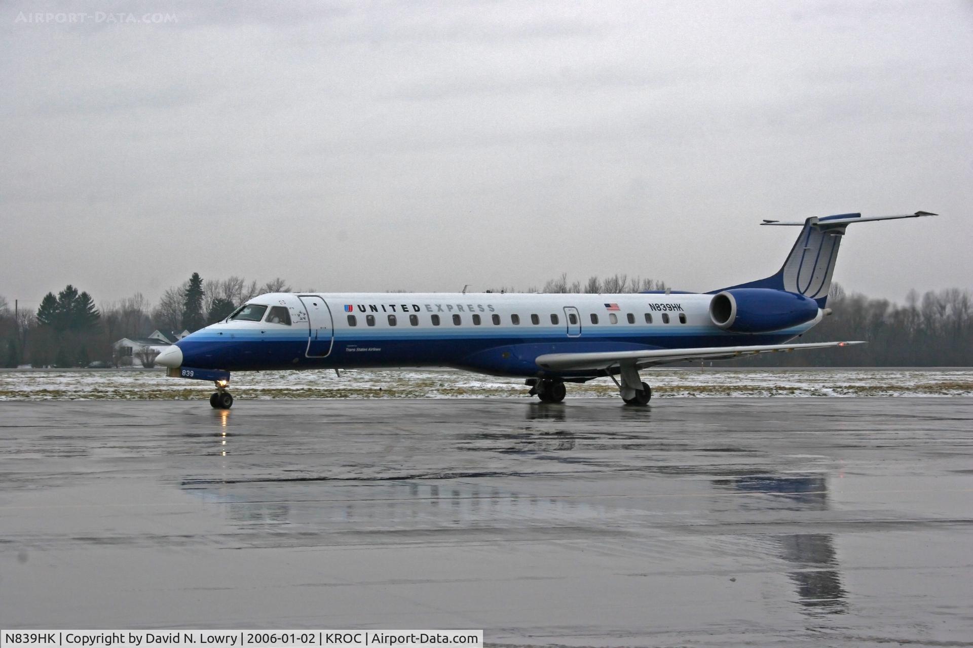 N839HK, 2004 Embraer ERJ-145LR (EMB-145LR) C/N 14500829, N839HK KROC>