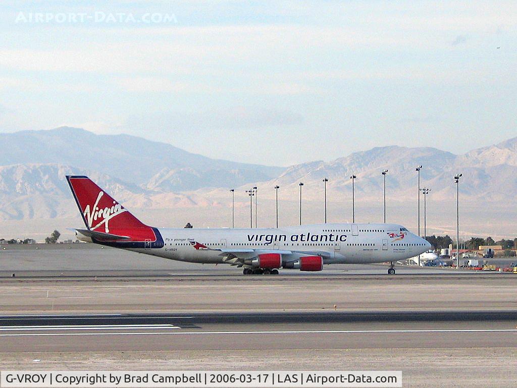 G-VROY, 2001 Boeing 747-443 C/N 32340, Virgin Atlantic (G-VROY) / 2001 Boeing Company BOEING 747-443 / G-VROY finally gets some breathing room!