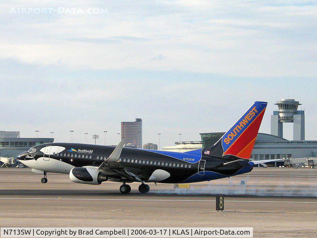N713SW, 1998 Boeing 737-7H4 C/N 27847, Southwest Airlines - 'Shamu' /  Boeing 737-7H4