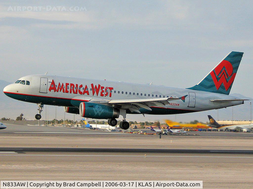 N833AW, 2002 Airbus A319-132 C/N 1844, America West Airlines / 2002 Airbus A319-132 / I can see the pilot pretty good!