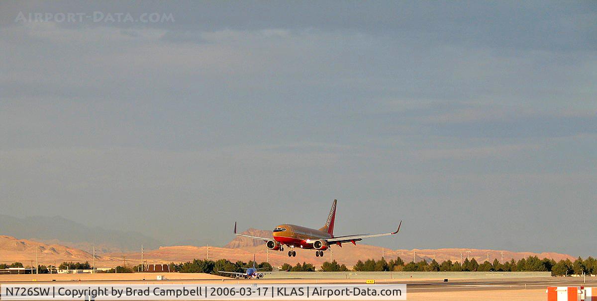 N726SW, 1999 Boeing 737-7H4 C/N 27858, Southwest Airlines /  Boeing 737-7H4 / It's photos like this that made me break down and buy a better camera!