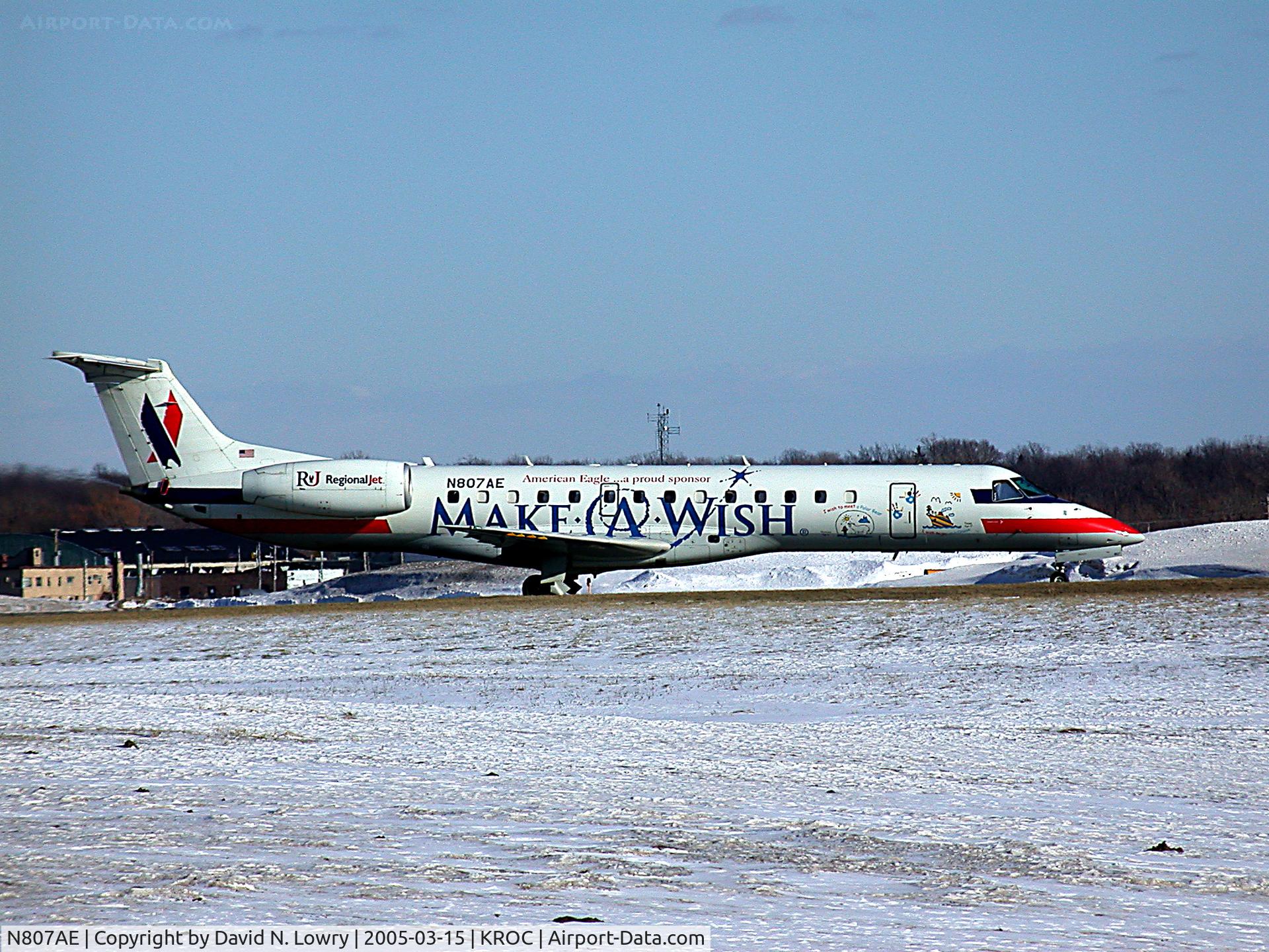 N807AE, 2001 Embraer ERJ-140LR (EMB-135KL) C/N 145506, N807AE at KROC