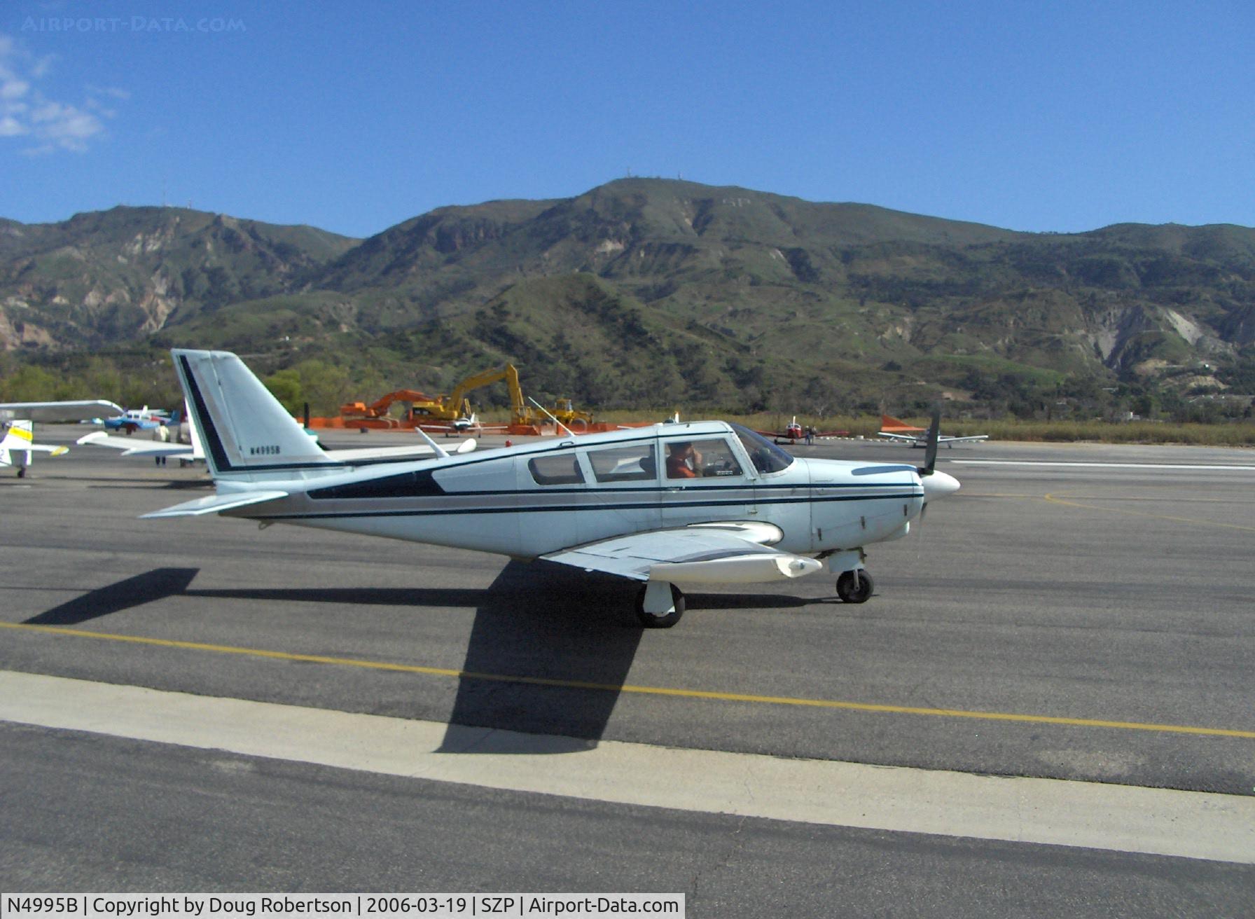N4995B, 1966 Piper PA-24-260 Comanche B C/N 24-4501, 1966 Piper PA-24-260 COMANCHE B, Lycoming IO-540-D 260 Hp, awaiting refueling