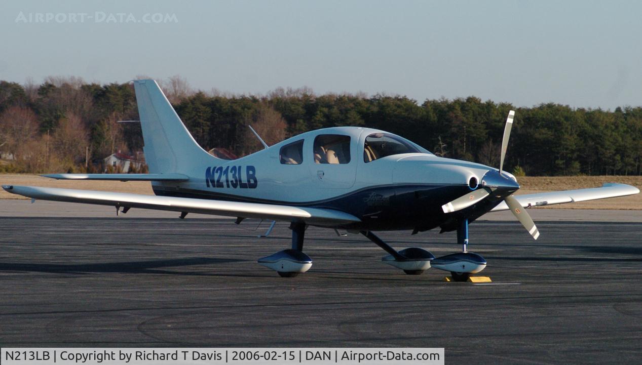 N213LB, 2004 Lancair LC42-550FG C/N 42051, parked at Danville Regional