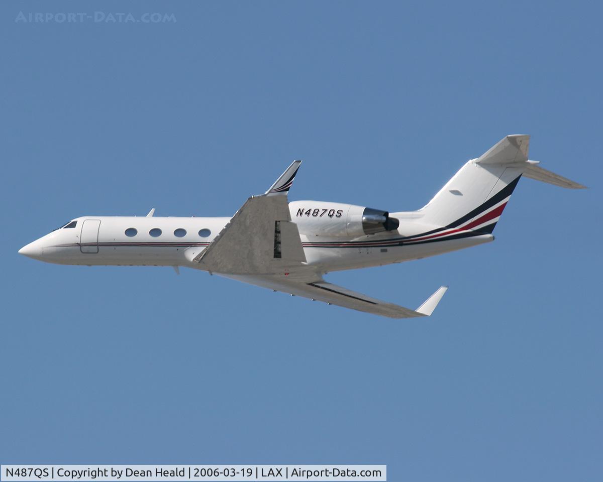 N487QS, 1996 Gulfstream Aerospace G-IV C/N 1287, Gulfstream G-IV - N487QS - departing LAX South Complex @ 1433 PST, enroute to Los Cabos International Airport (MMSD), Mexico