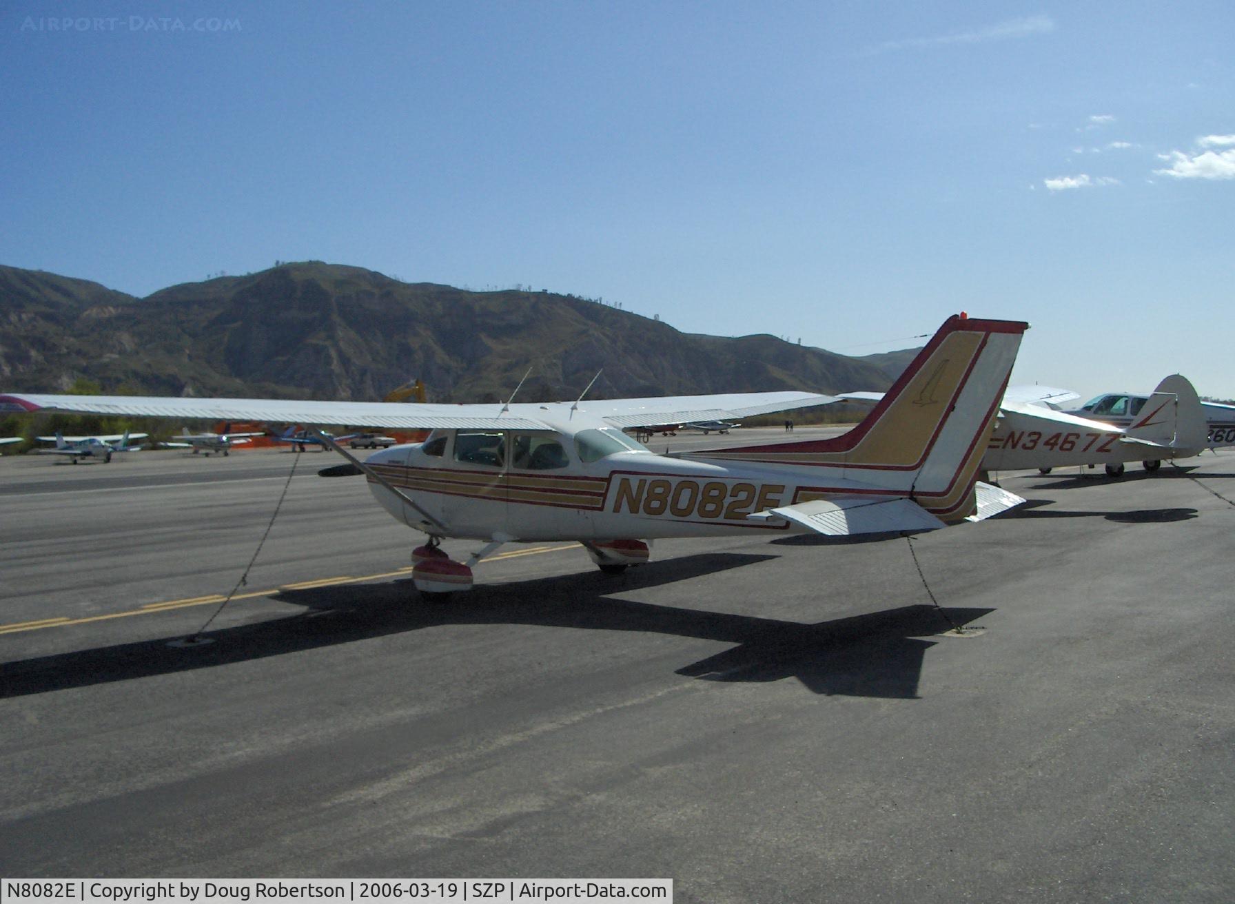 N8082E, 1978 Cessna 172N C/N 17272135, 1978 Cessna 172N, Lycoming O-320-H2AD 160 Hp