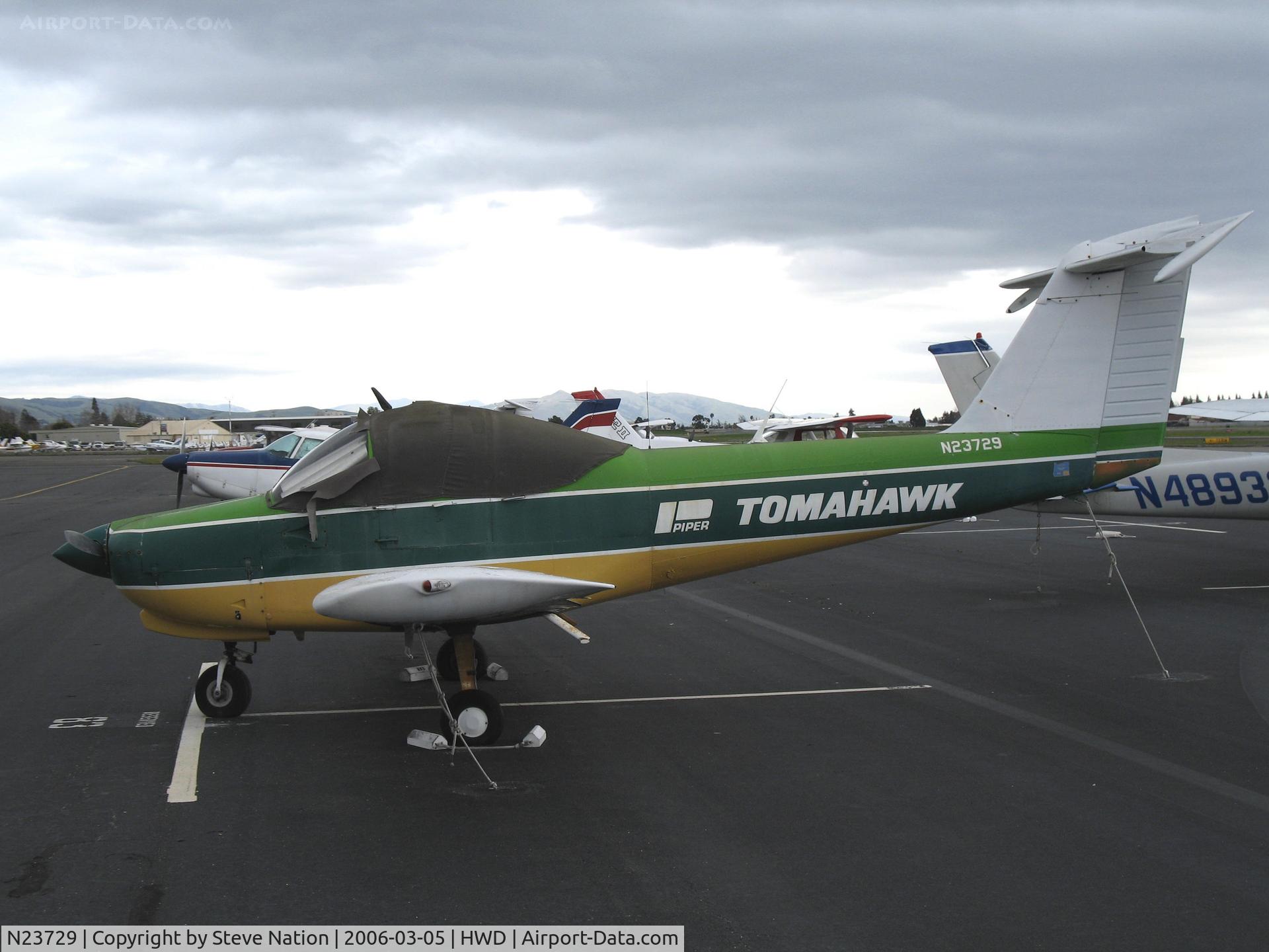 N23729, Piper PA-38-112 Tomahawk Tomahawk C/N 38-79A1045, 1979 Piper PA-38-112 at stormy Hayward Air Terminal, CA